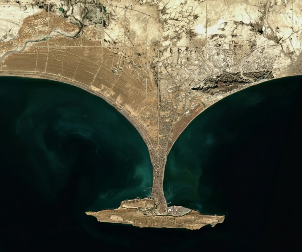 Gwadar Port, Pakistan, China, String of Pearls strategy, CPEC infrastructure, 40-year lease