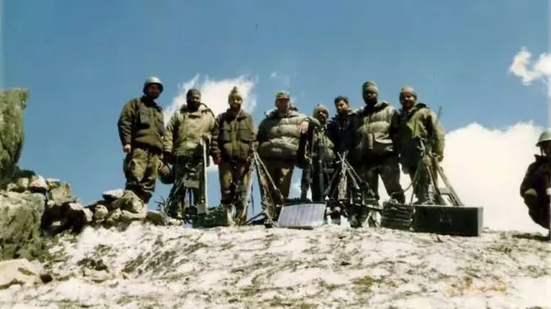 Tiger Hill Kargil, recaptured 18 Grenadiers, Indian Army victory, Operation Vijay, July 1999, Indian flag